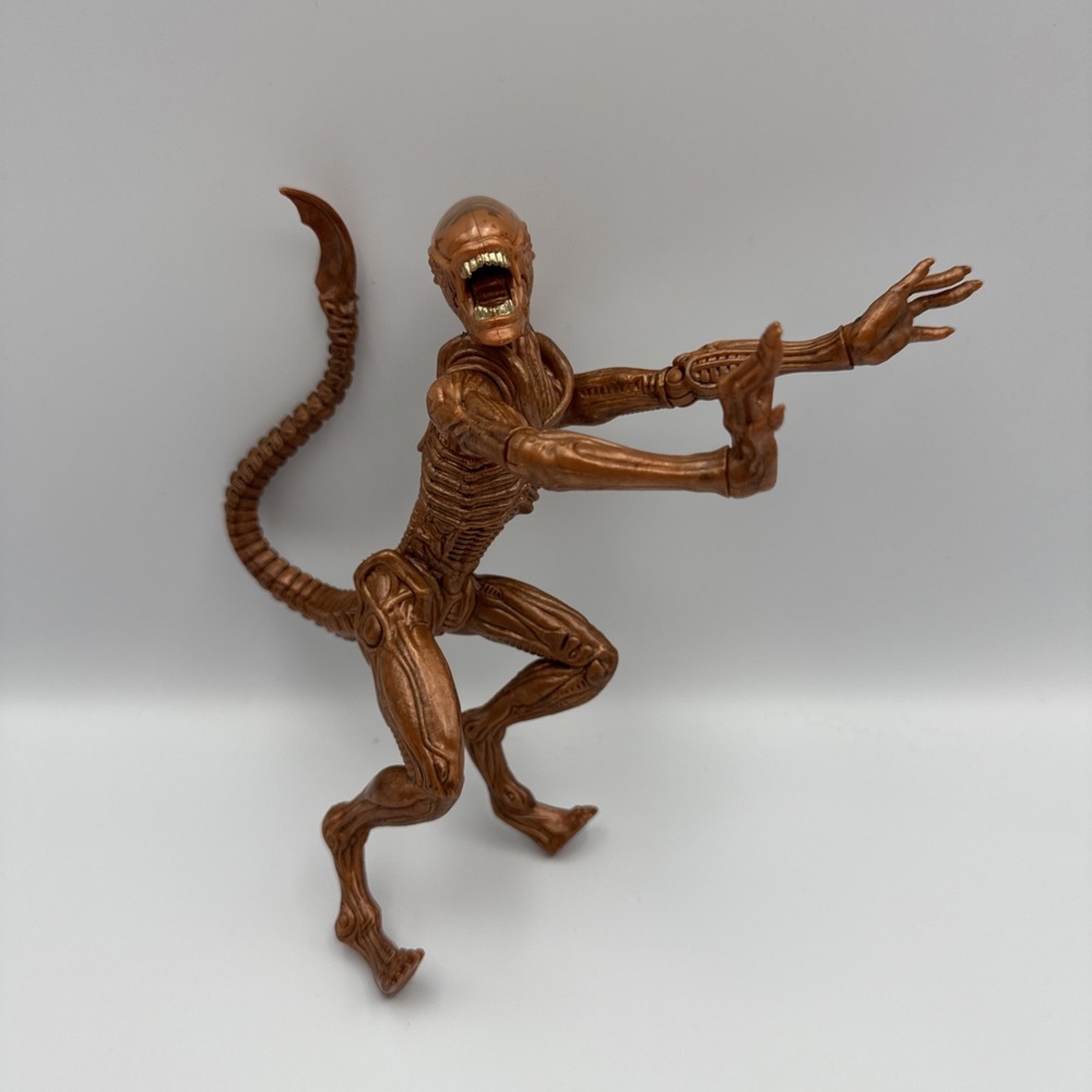 ALIEN Special Edition Collectors Series XENOMORPH RUNNER 7" action Figure